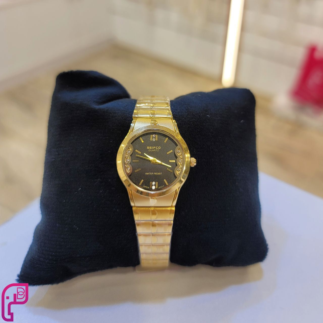 Golden Shadow Watch
