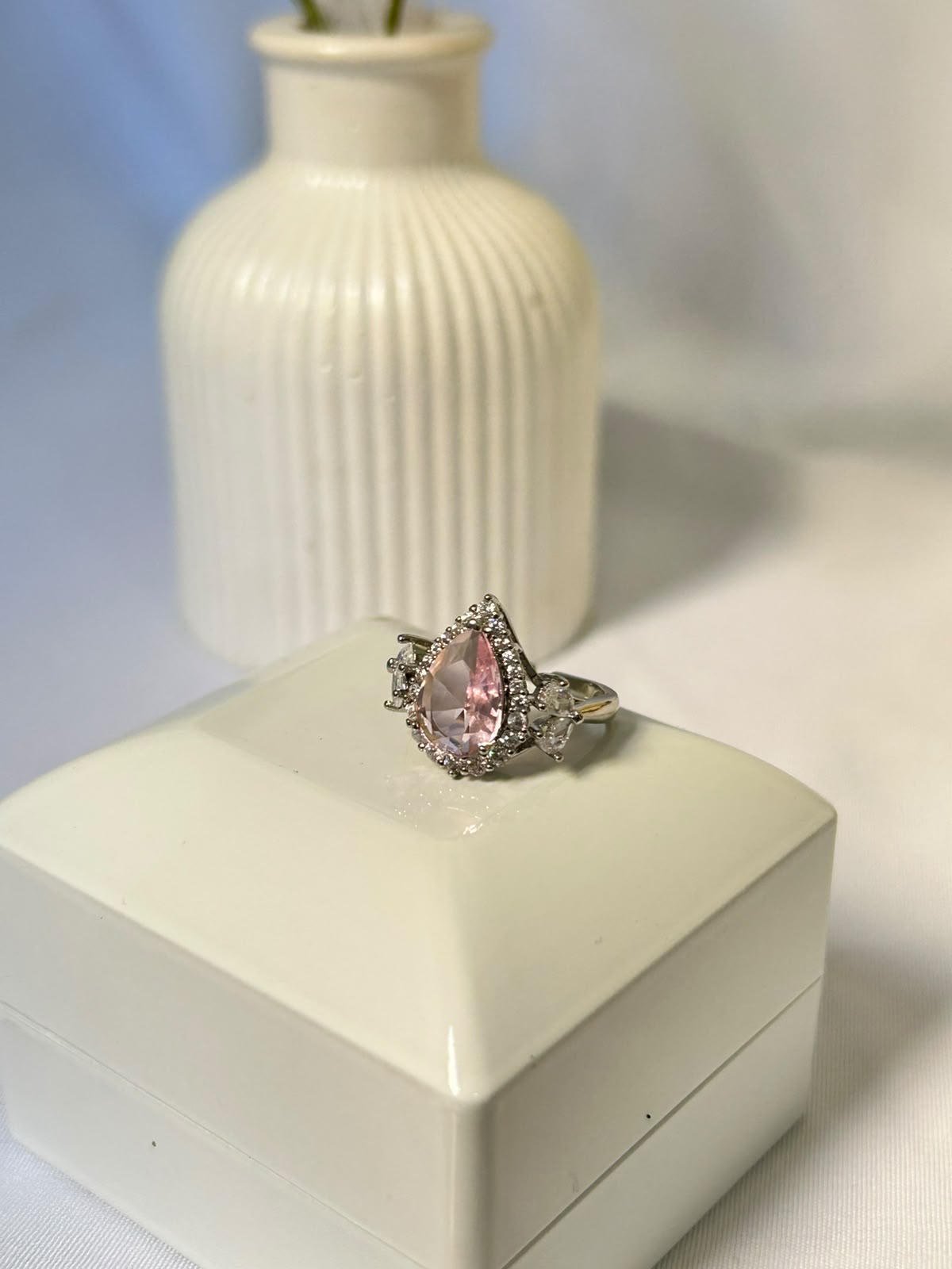 Pink Teardrop Zircon Ring