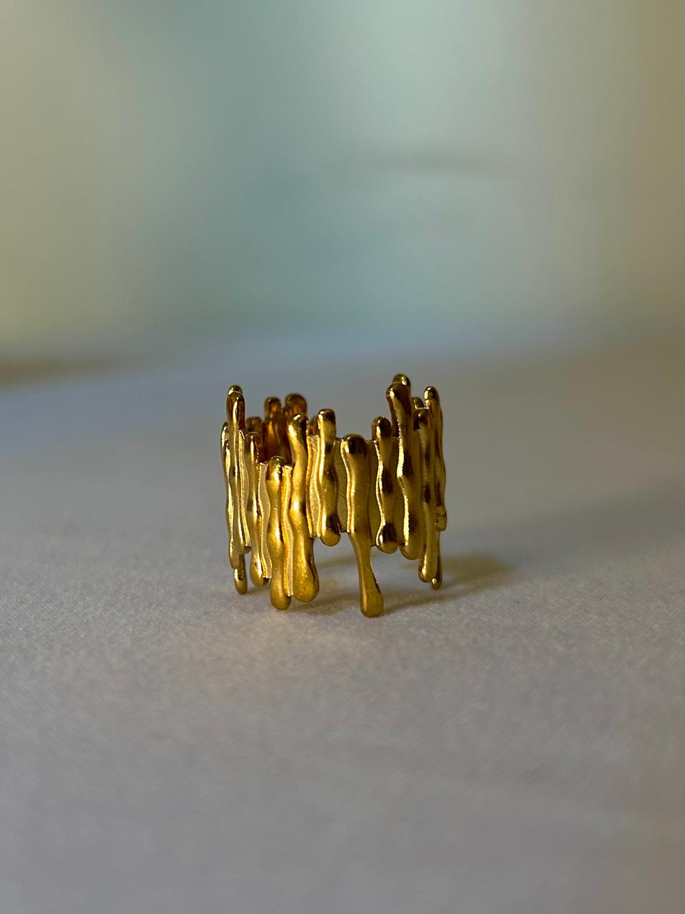 Modern Drip Ring