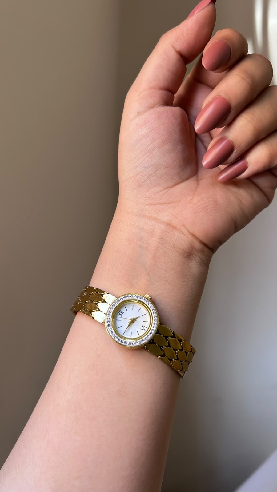 Textured Scale Bracelet Watch