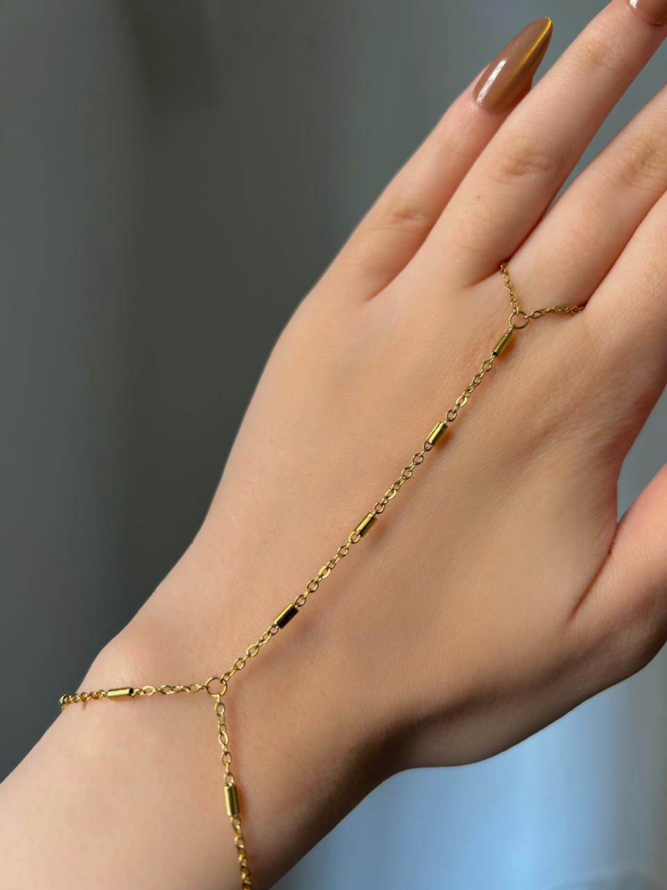Elegant Palm Link Chain