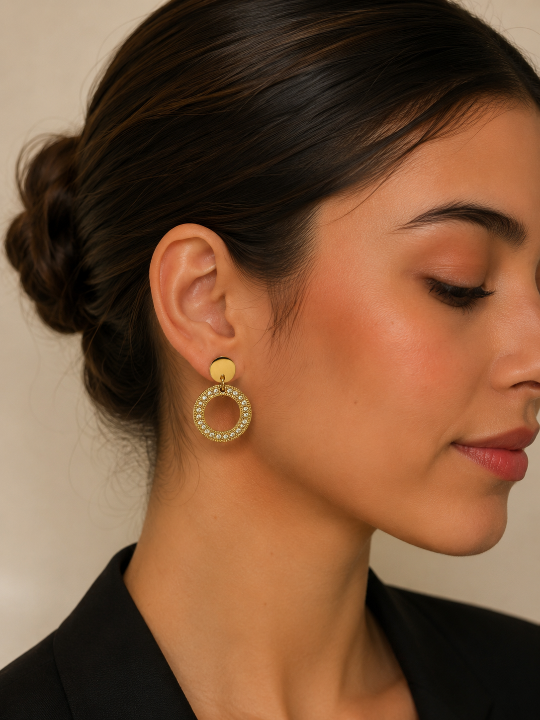 Golden Circle Halo Studs