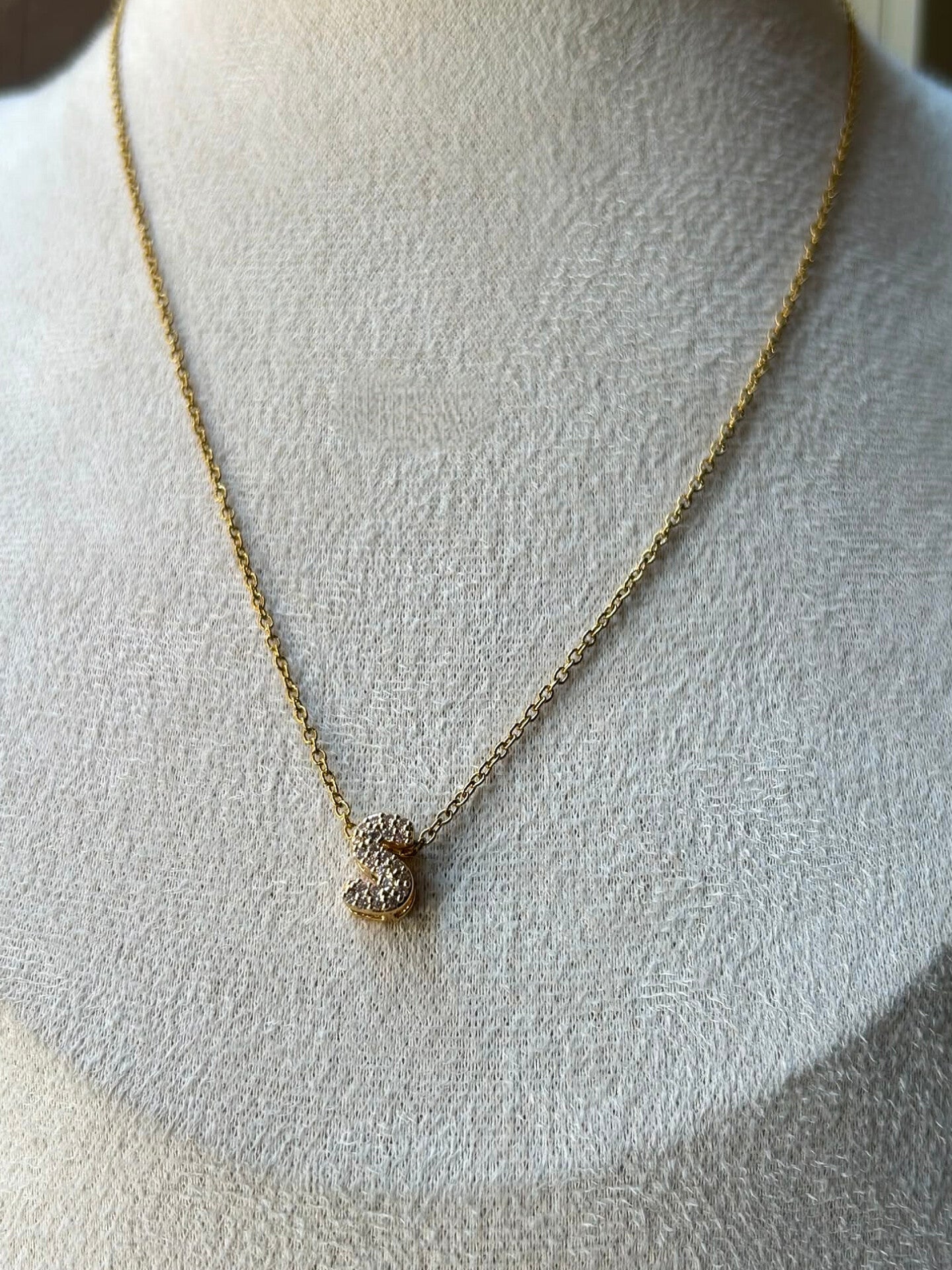 Carry a touch of personal elegance
