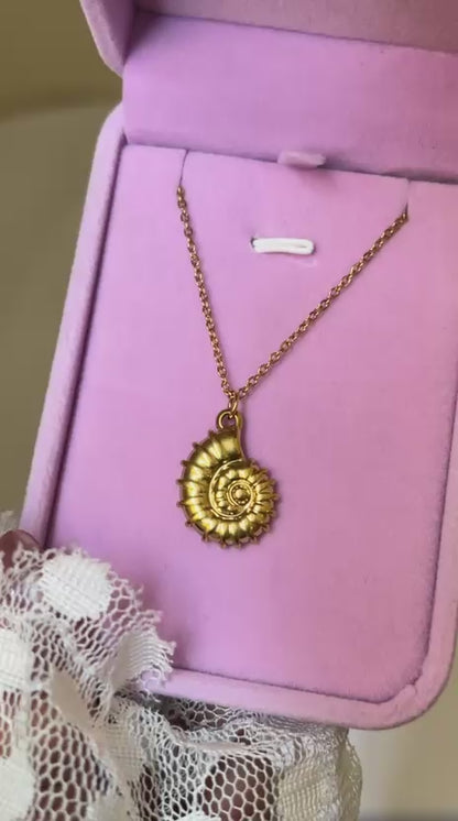 Ariel Voice Shell Necklace