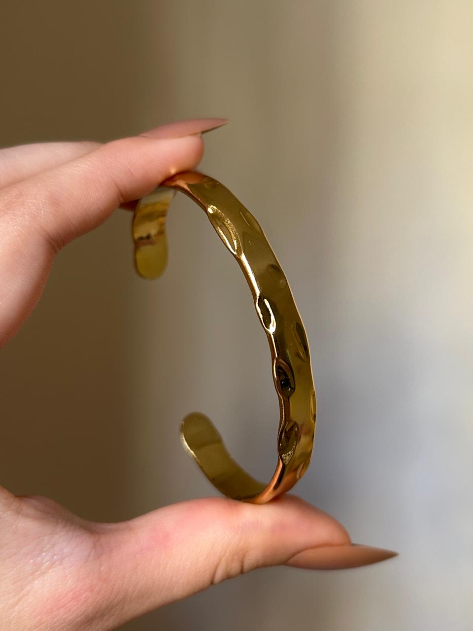 Gold Wave Bangle