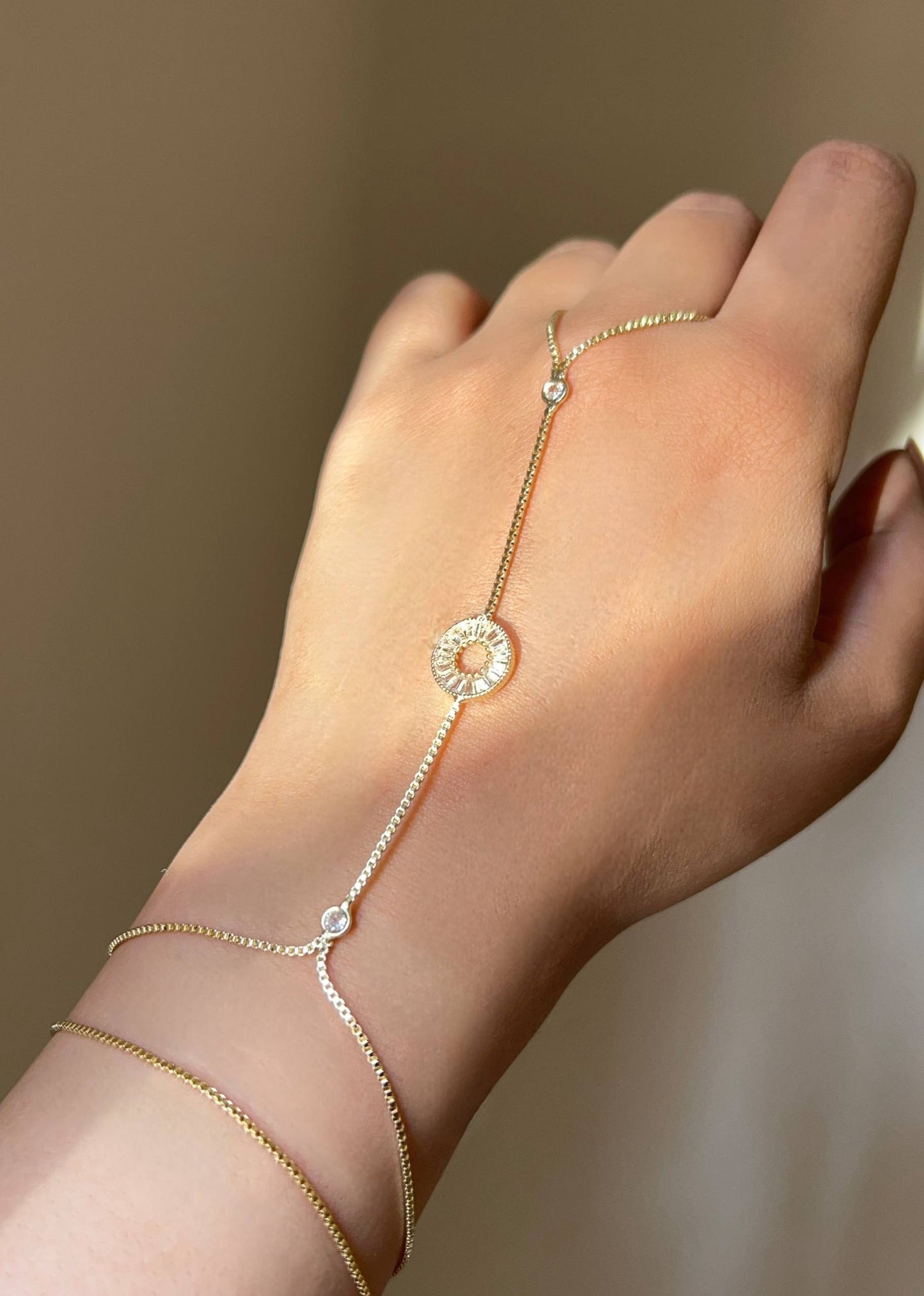 Radiant Halo Circle Hand Chain