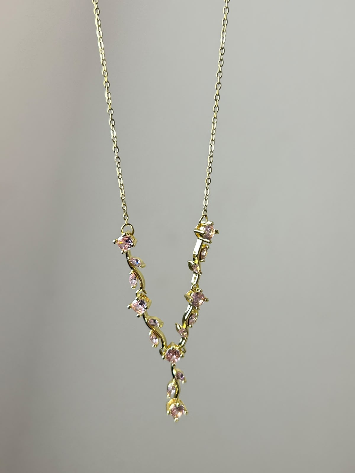 Graceful Tulip Crystal Necklace