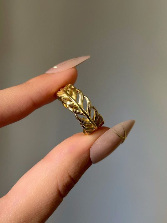 Golden Leaf Ring
