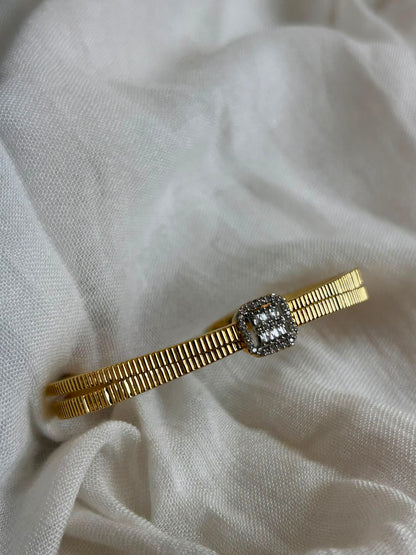 Textured Emerald-Cut Cluster Bangle
