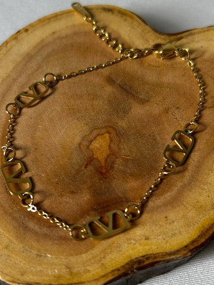 Signature Initial Link Bracelet