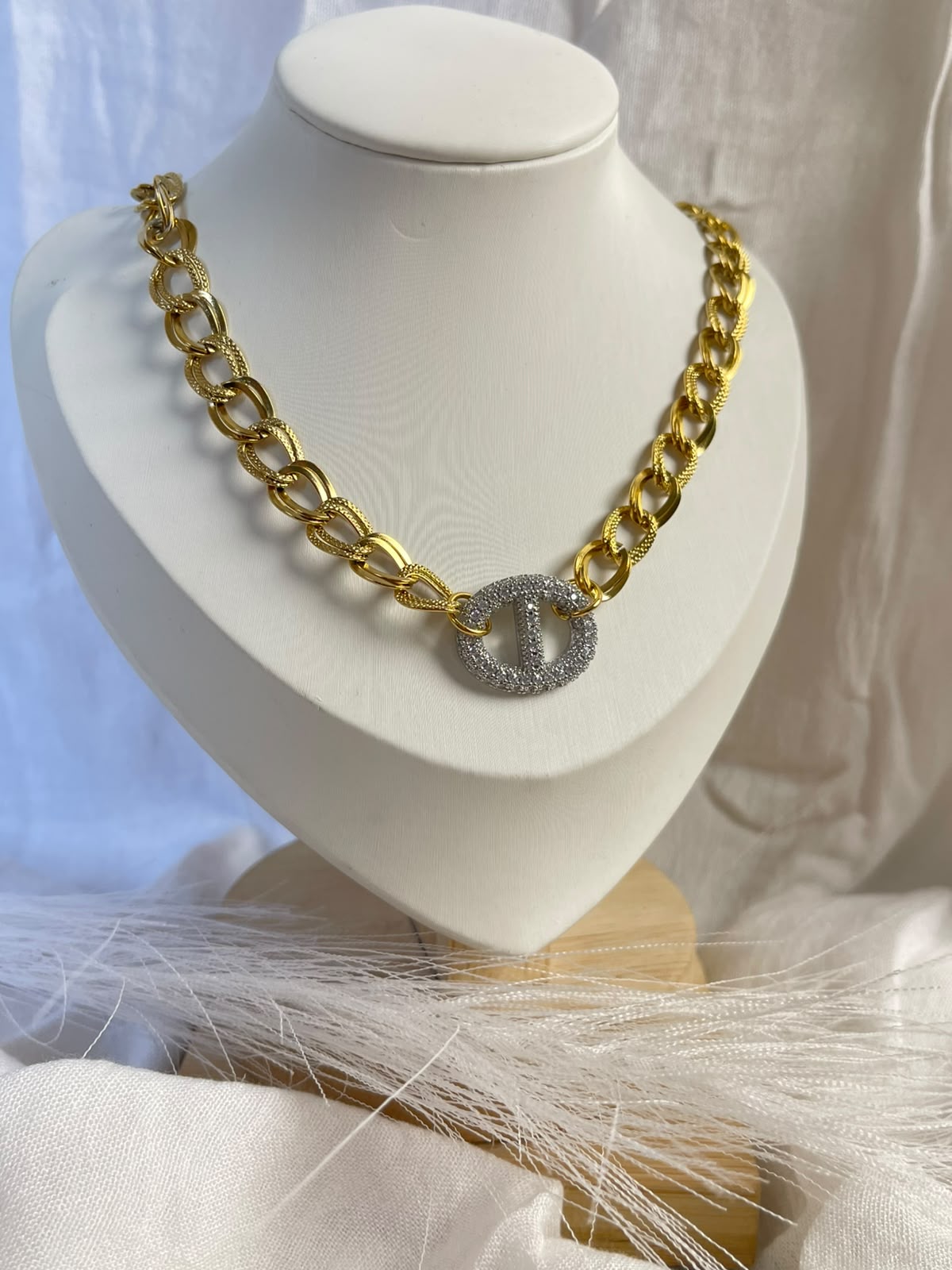 Textured Chain Pave Ring Necklace