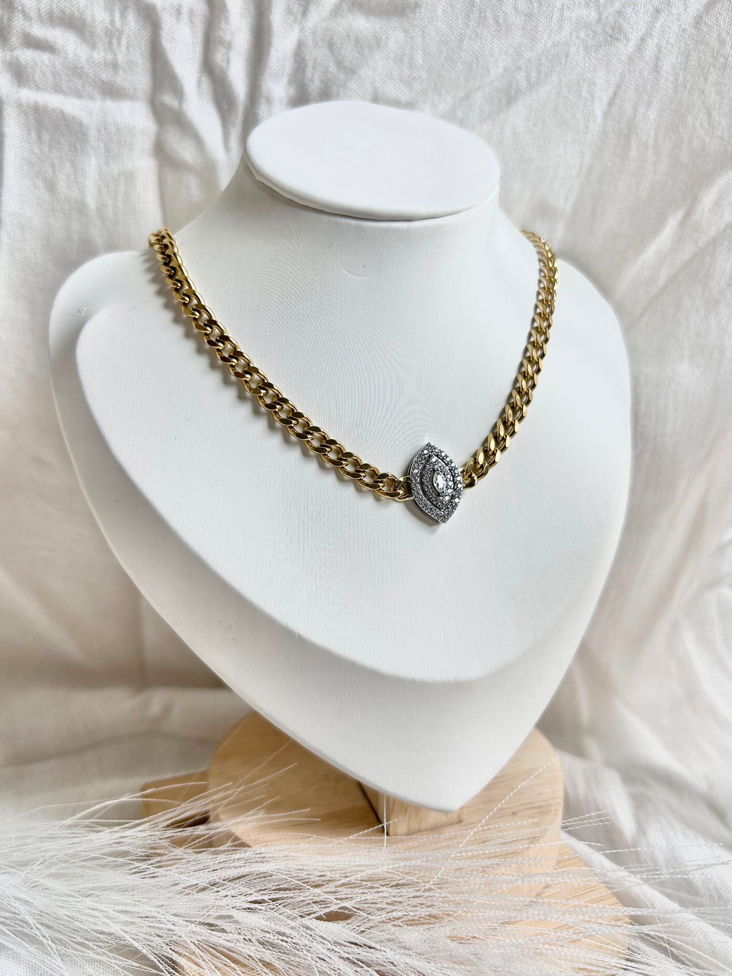 Marquise Eye Chain Necklace