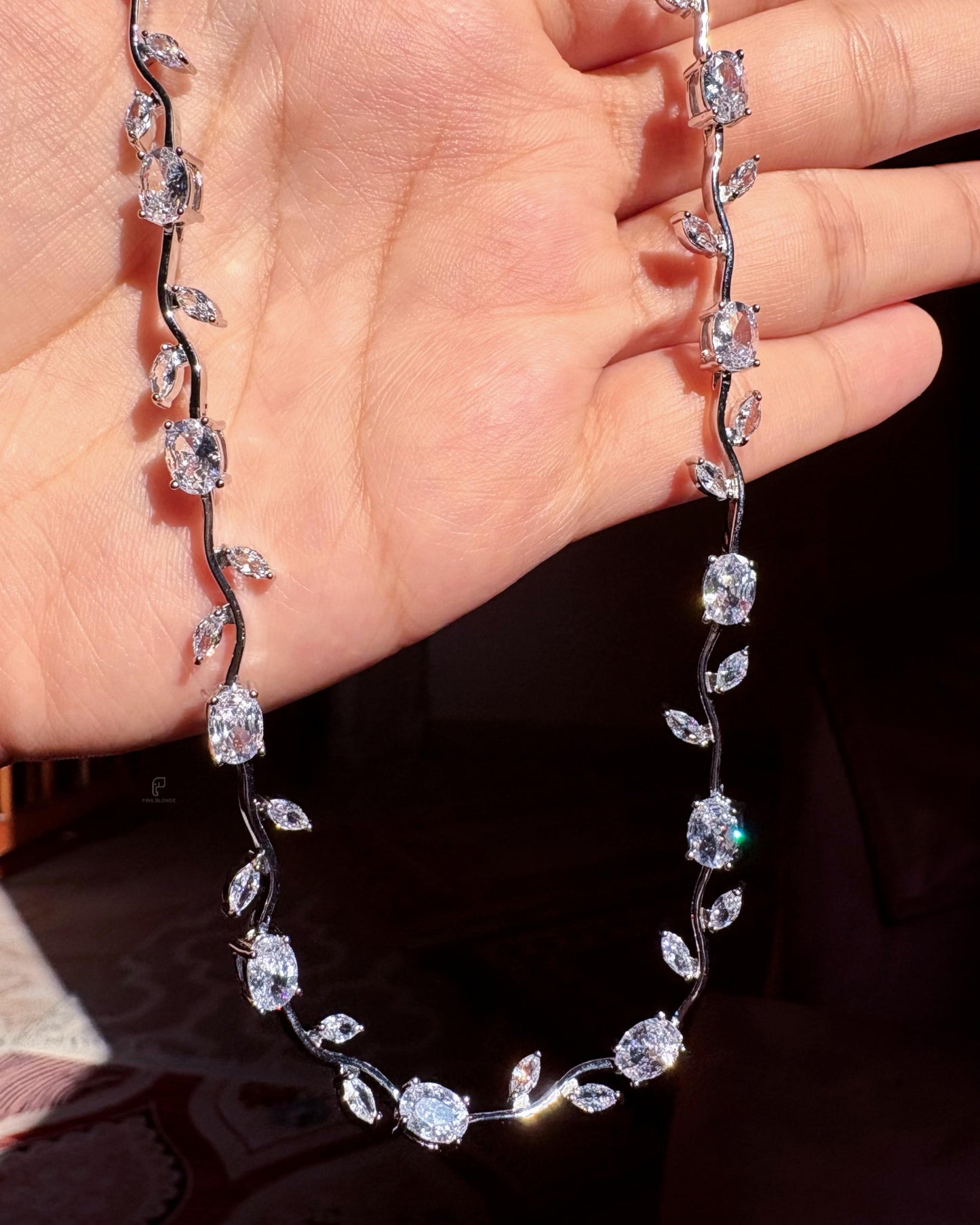 Tulip Vine Necklace