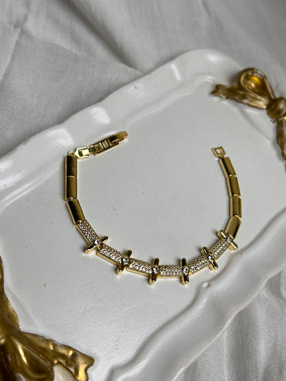 Cross Pavé Gold Bracelet