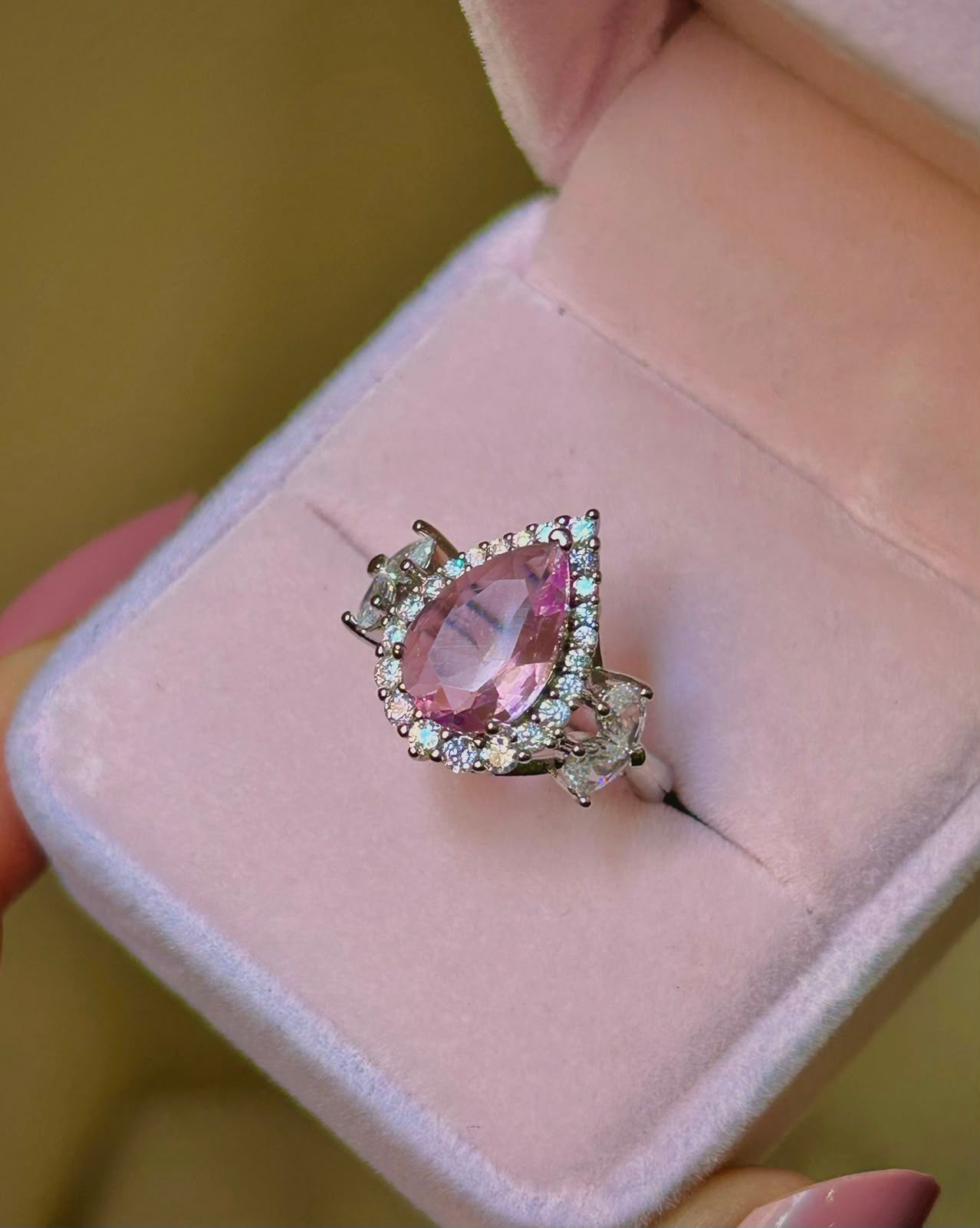 Pink Teardrop Zircon Ring
