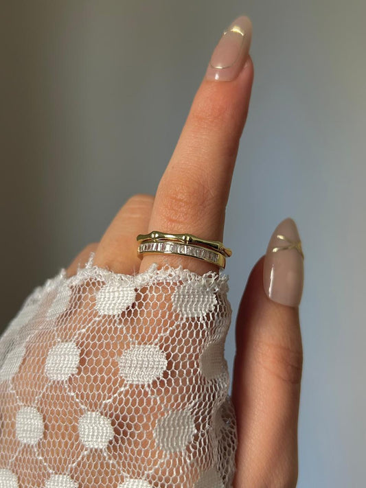 Minimalist Crystal Band