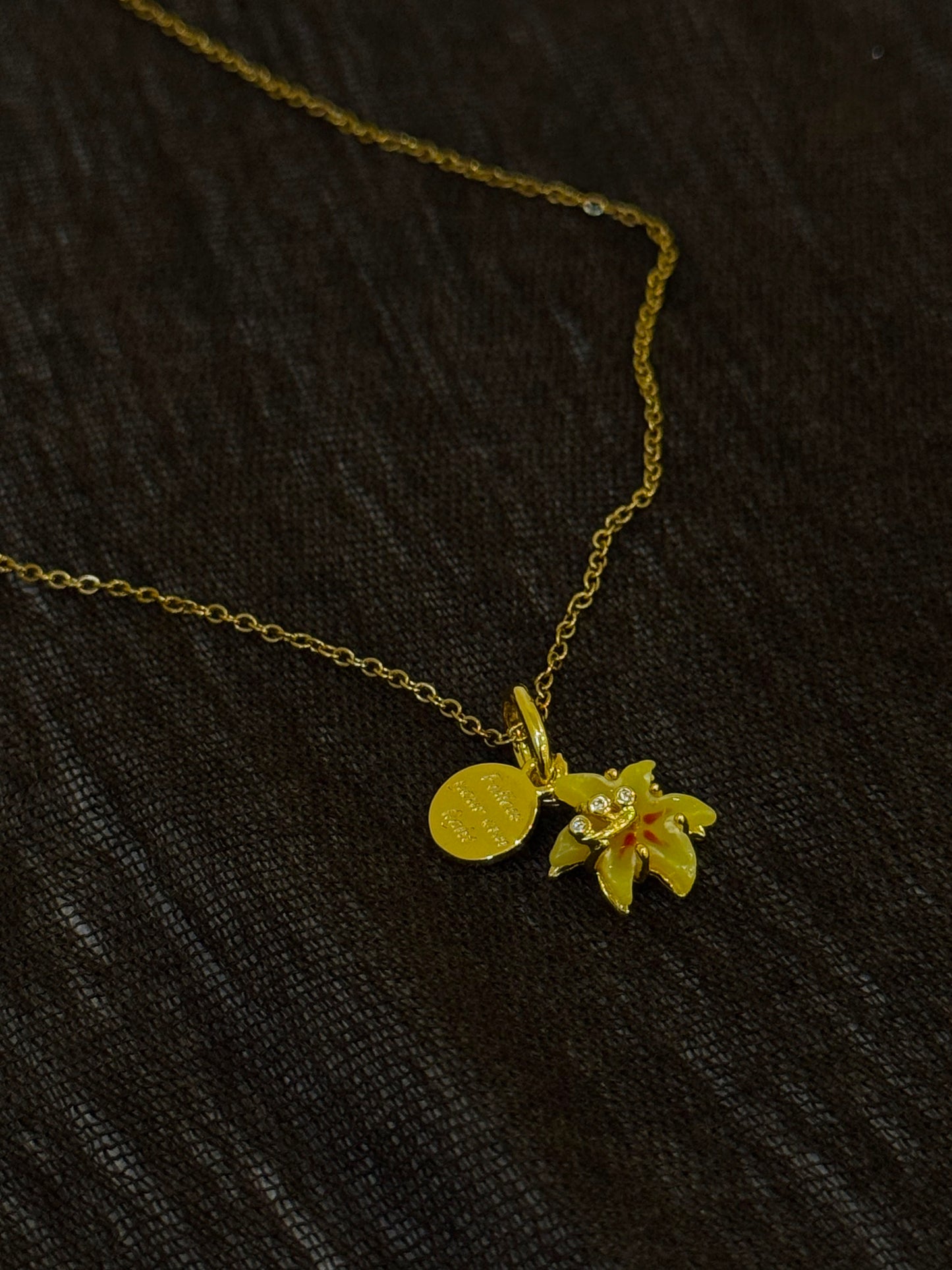 Magic Gold Flower Necklace