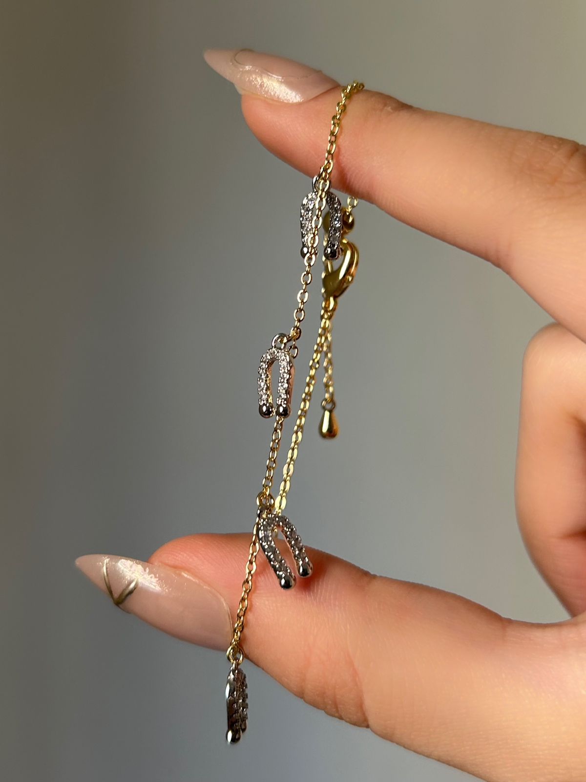 Shimmering Horseshoe Charm Bracelet