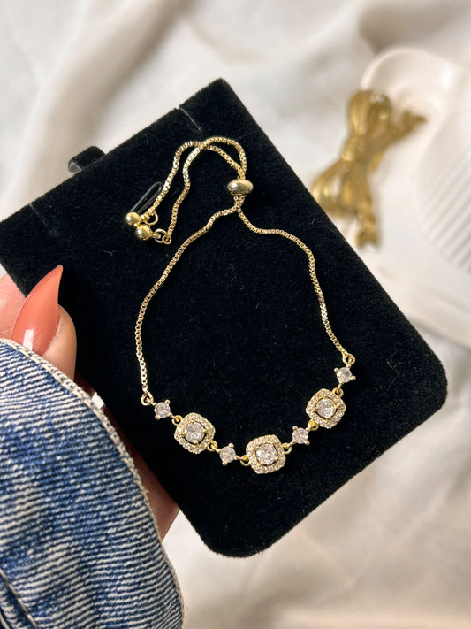 Radiant Adjustable Zircon Bracelet