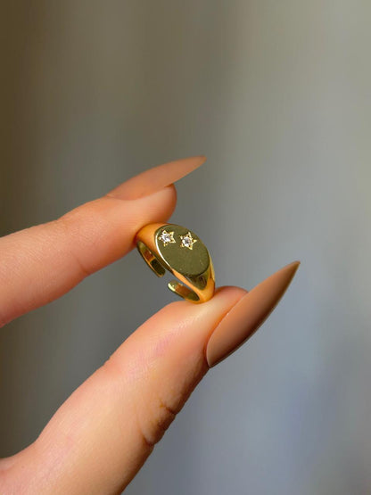 Celestial Duo Star Pinky Ring