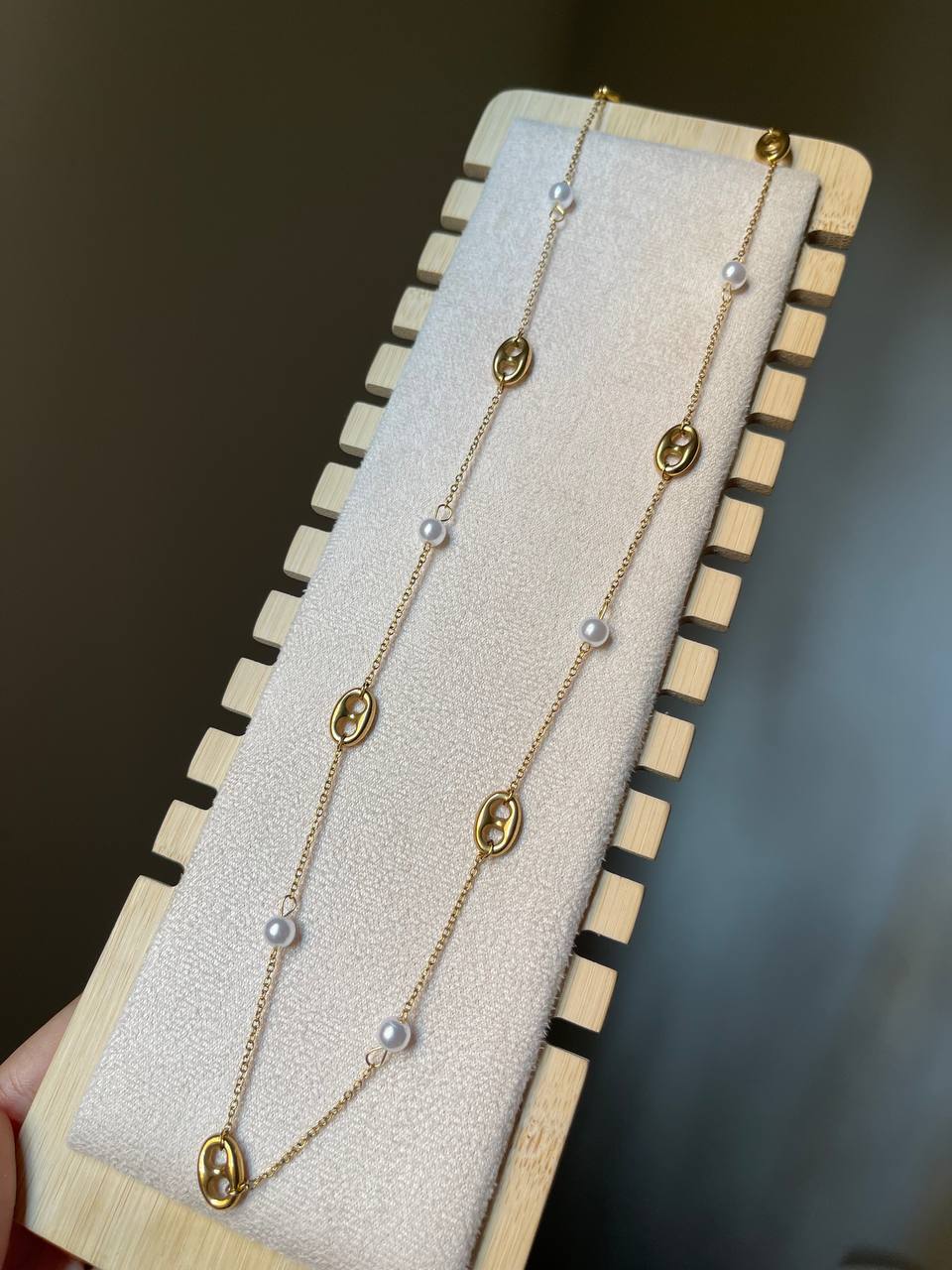 Elegant Pearl & Link Necklace
