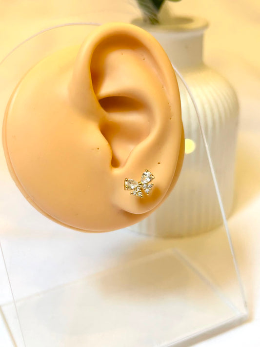 Sparkling Crystal Bow Piercing