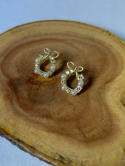 Royal Pearl Bow Studs