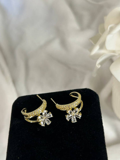 Sparkling Floral Ear Cuff