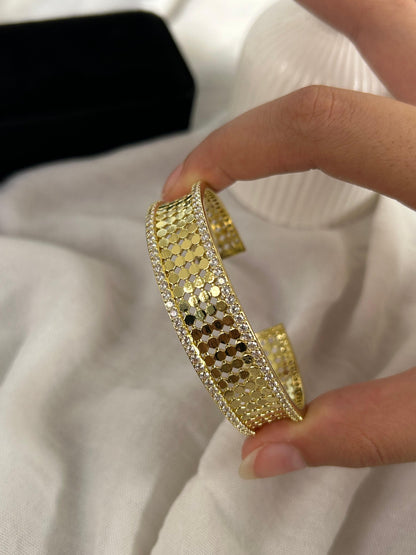 Luxe Mesh Crystal Bangle
