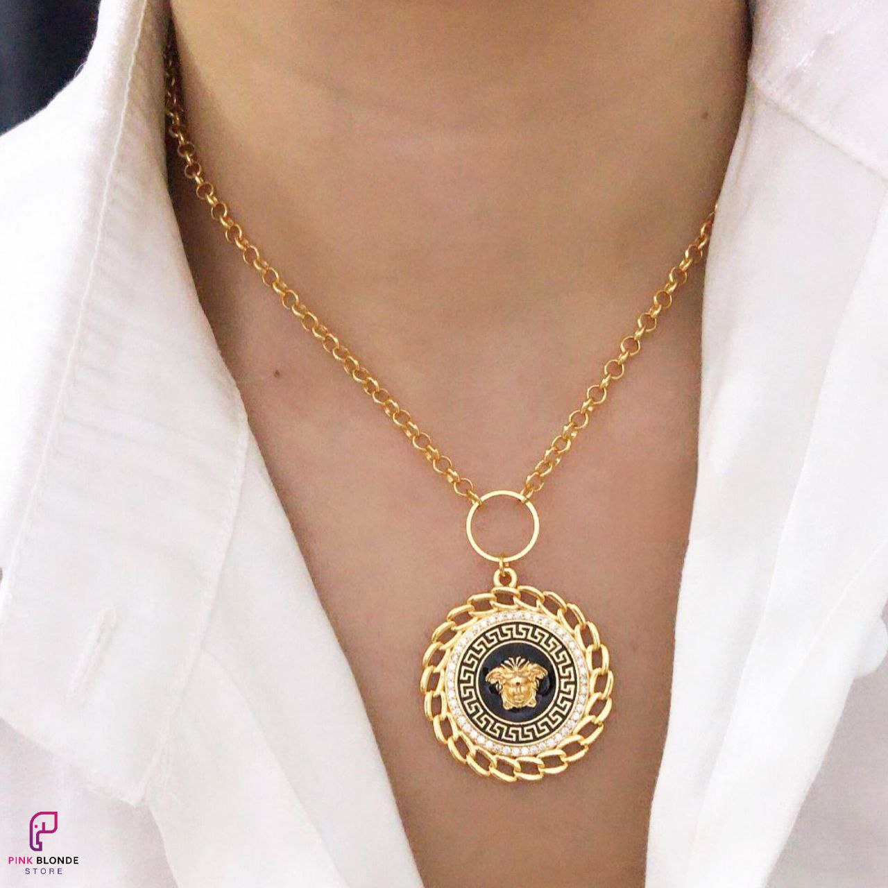 Royal Gold Medusa Pendant