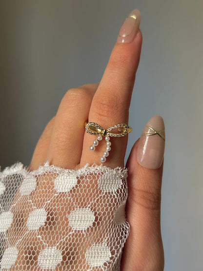 Gold Pearl Bow Ring