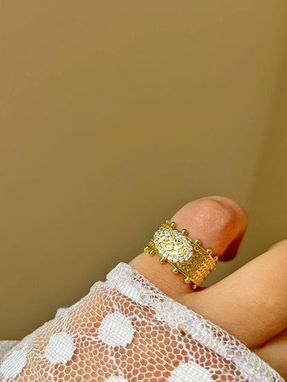 Pinky Ring Enta Omri
