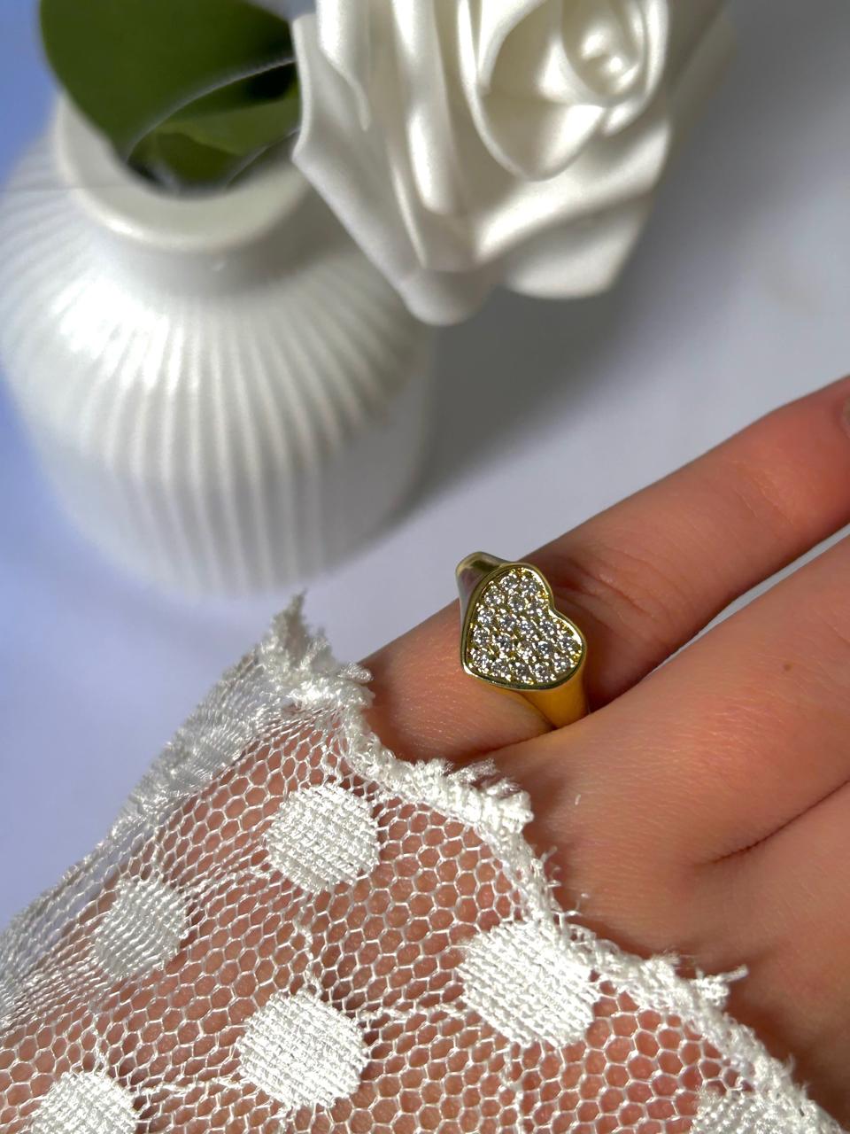 Radiant Heart Pinky Signet
