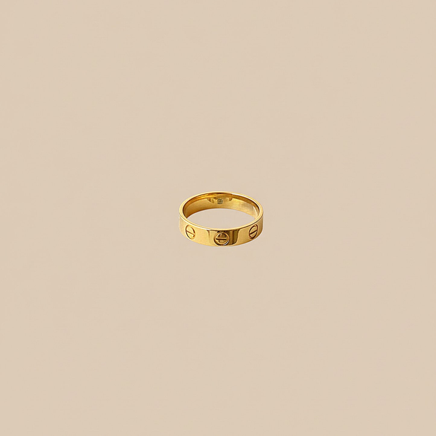 Screw Motif Gold Band Ring