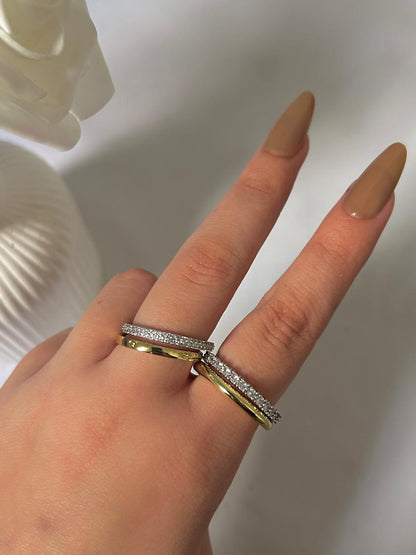 Versatile Capsule Link Ring