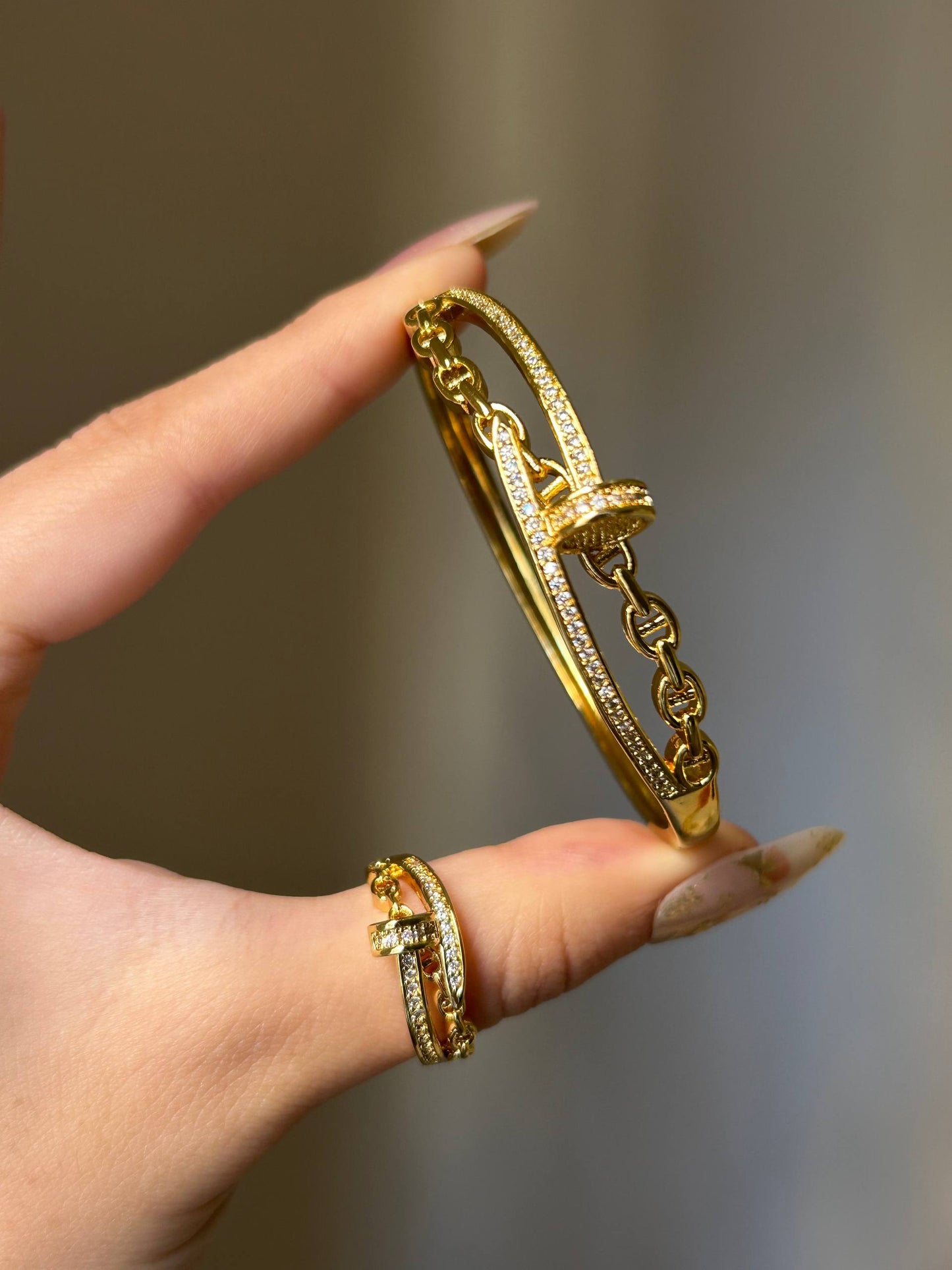 Crystal Nail & Chain Set