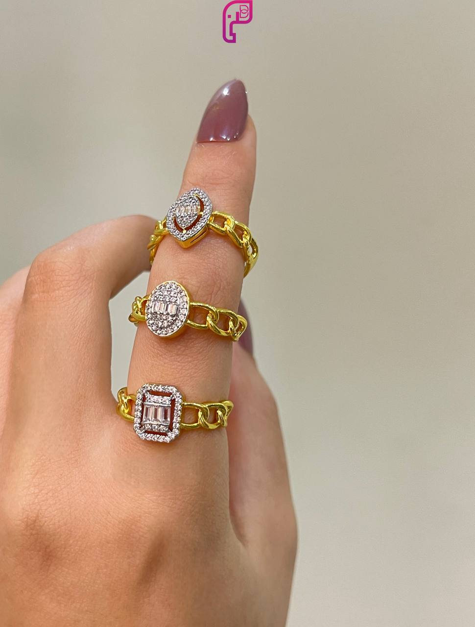 Royal Glamour Crystal Ring