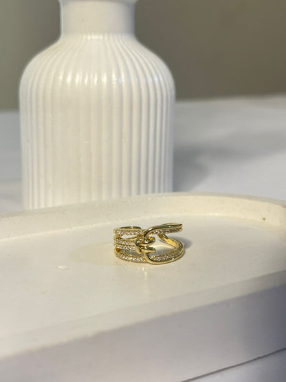 Sophisticated Knotted Zircon Ring