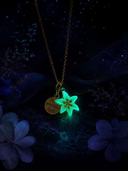 Magic Gold Flower Necklace