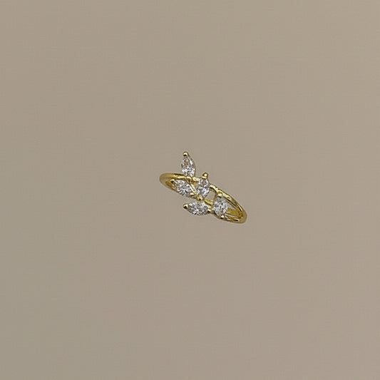 Sparkling Leaf Adjustable Ring