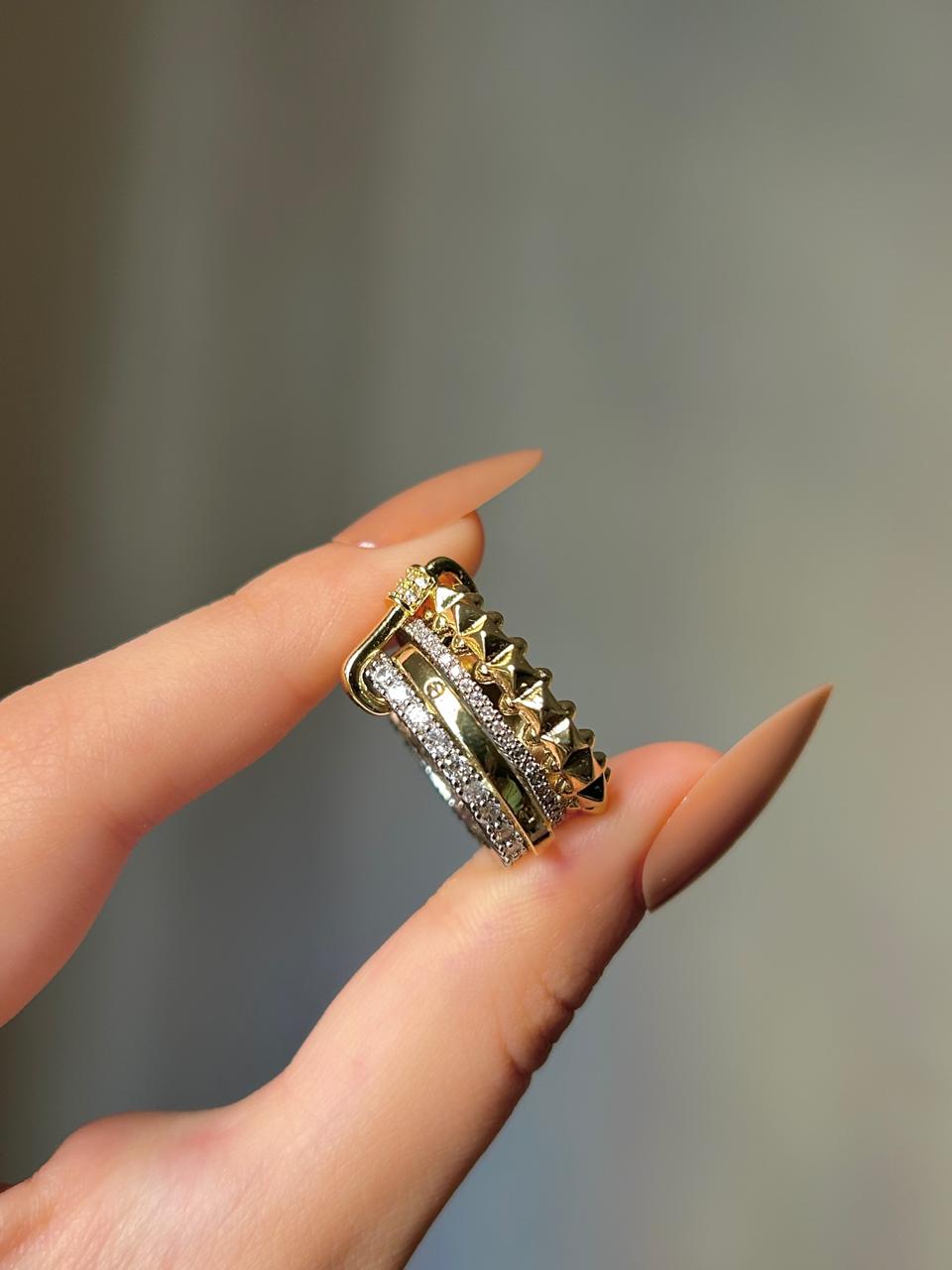 Edge Capsule Stack Ring