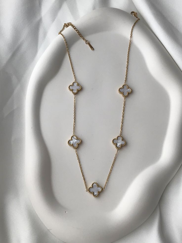 Lucky Clover Link Necklace