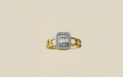 Royal Glamour Crystal Ring