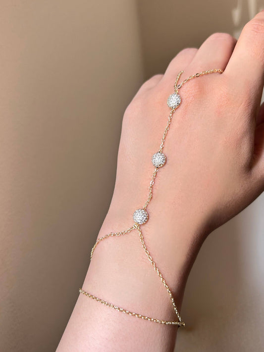 Luminous Pavé Disc Hand Chain
