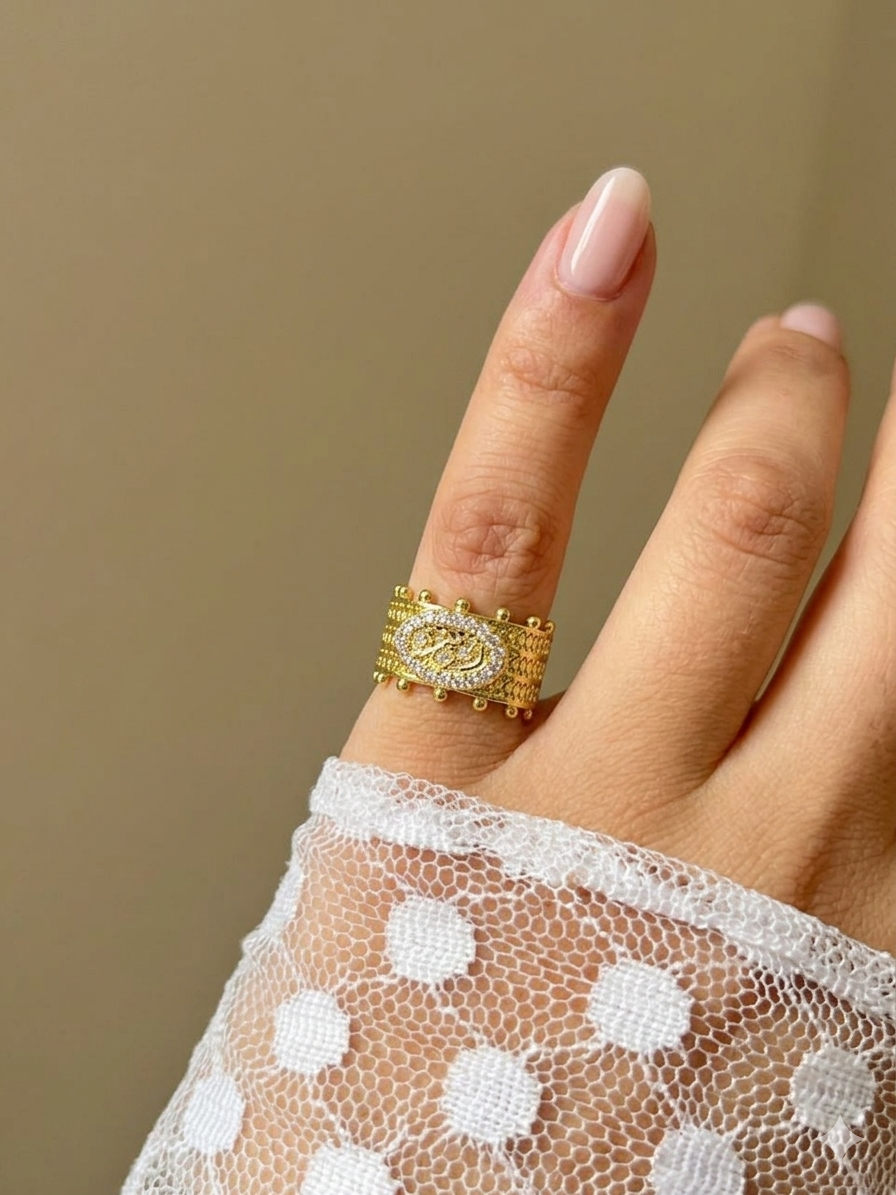 Pinky Ring Enta Omri