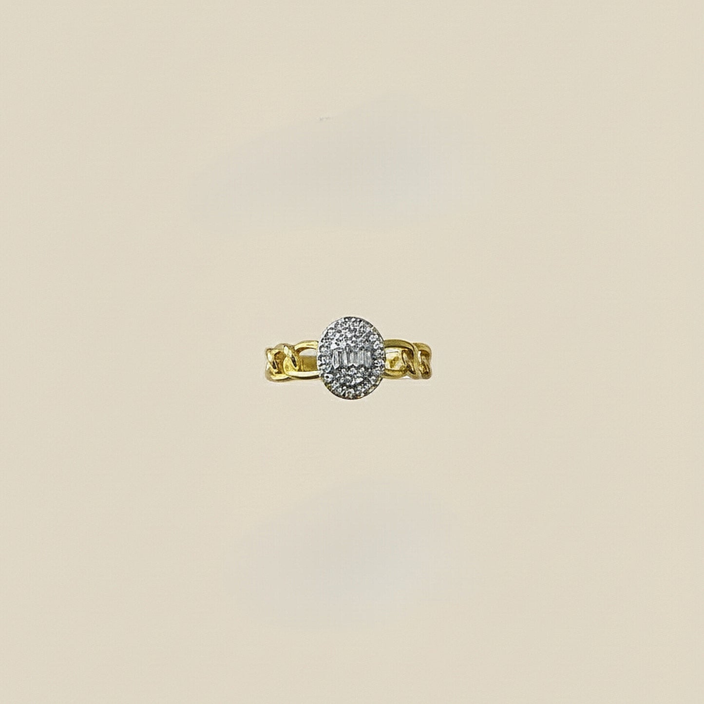 Royal Glamour Crystal Ring
