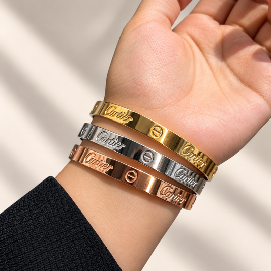 Iconic Screw Accent Trio Bangle Set
