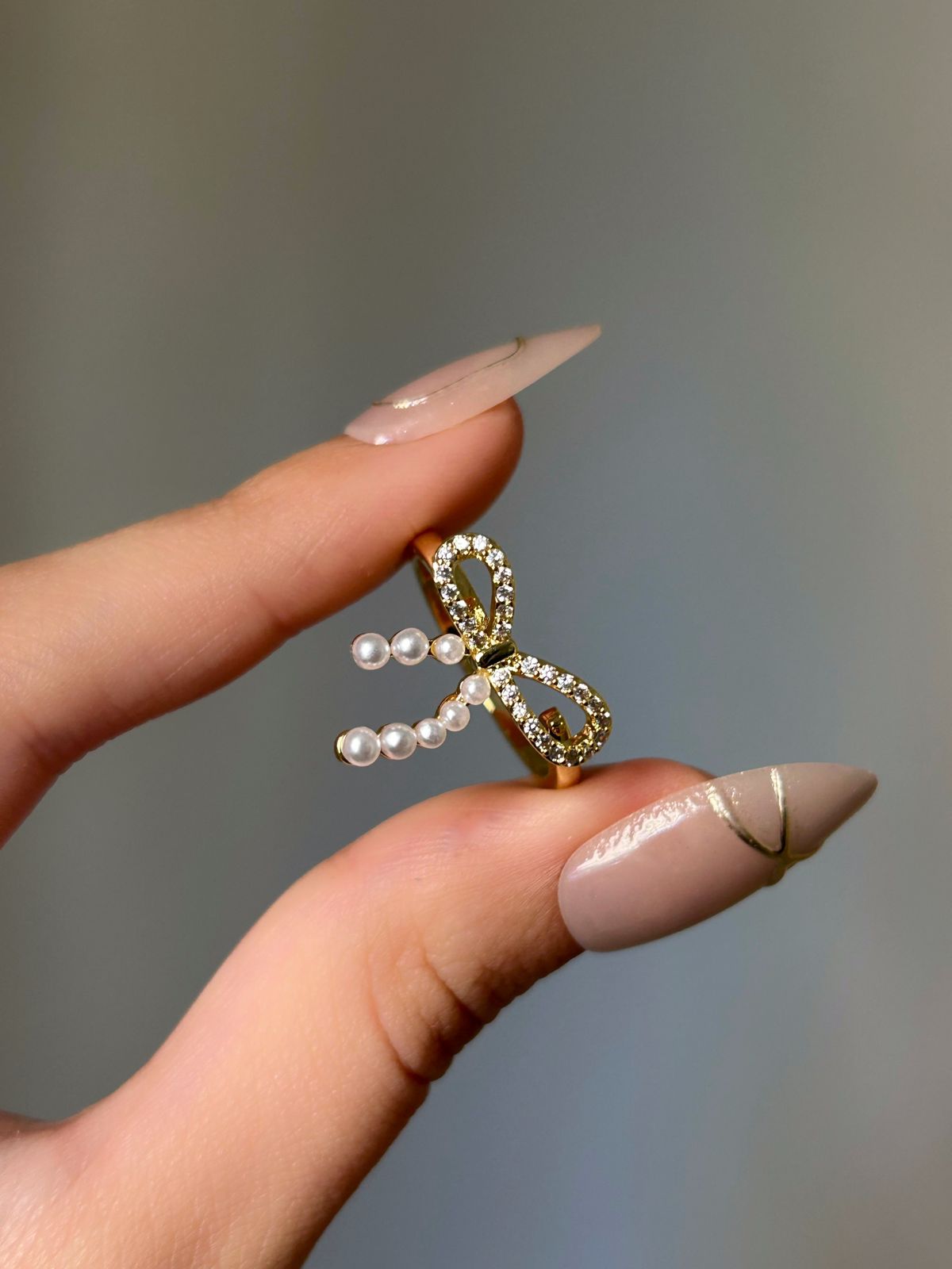 Gold Pearl Bow Ring