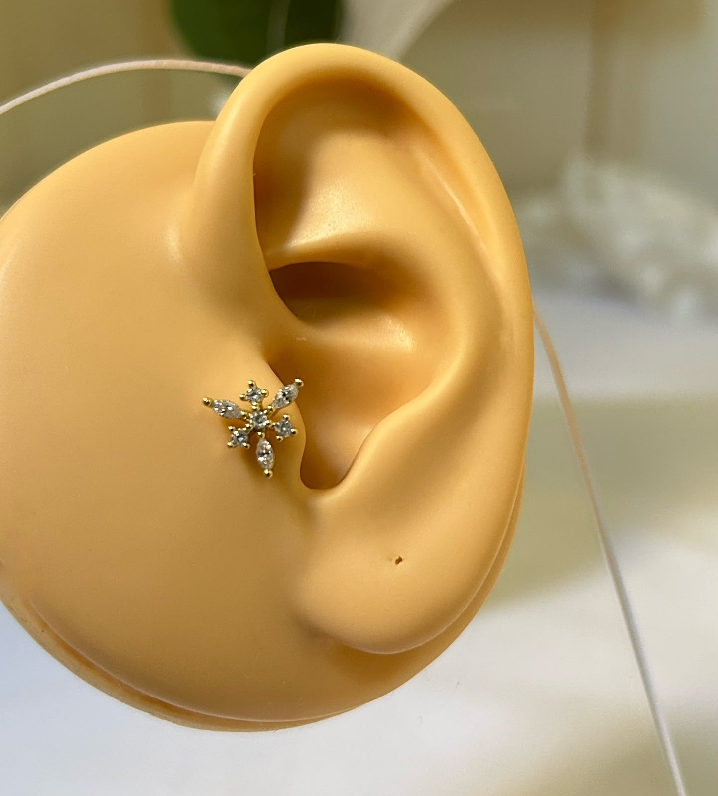 Sparkling Snowflake Piercing