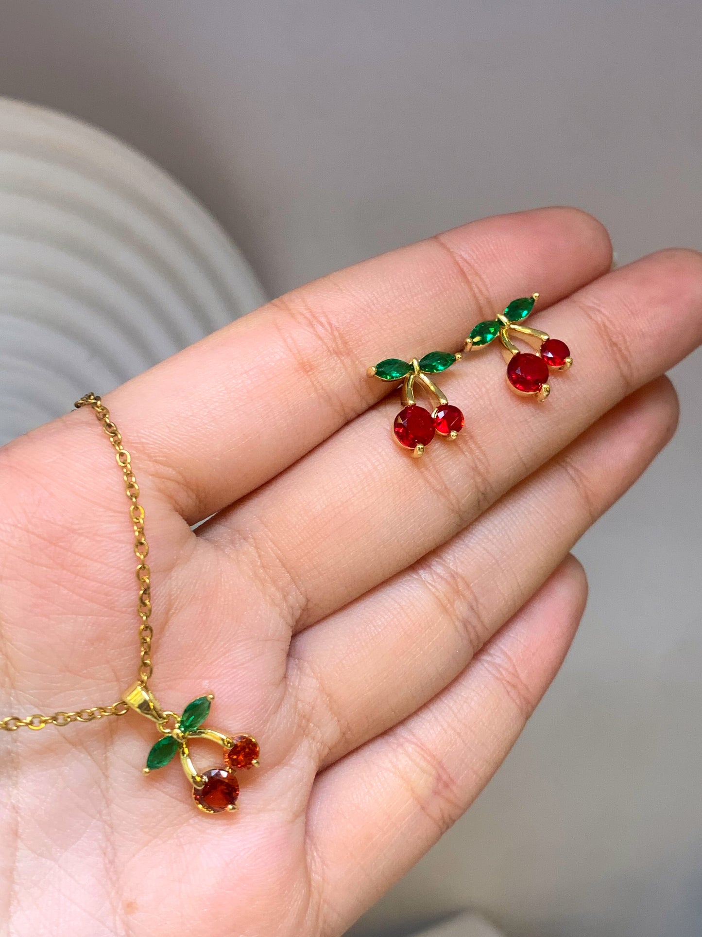 Cherry Delight Set